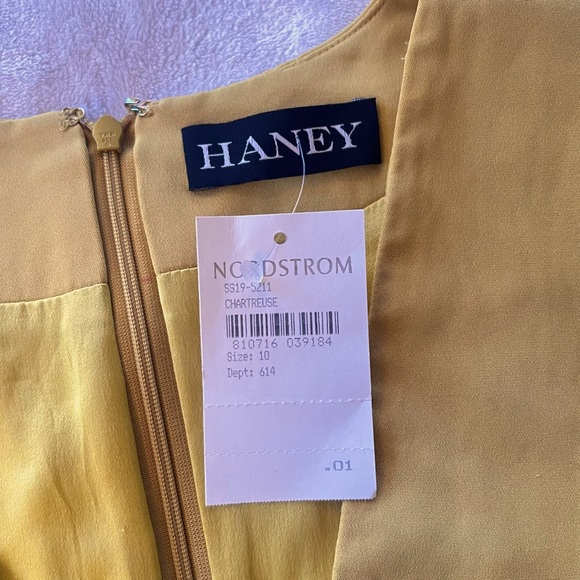 HANEY Designer 100% Silk Yellow Lilly Mini Dress - Picture 5 of 13